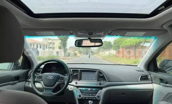 Ra Àlòkù Hyundai Elantra Black Ọkọ̀ in Accra ni Greater Accra Ra Àlòkù Hyundai Elantra Black Ọkọ̀ in Accra ni Greater Accra