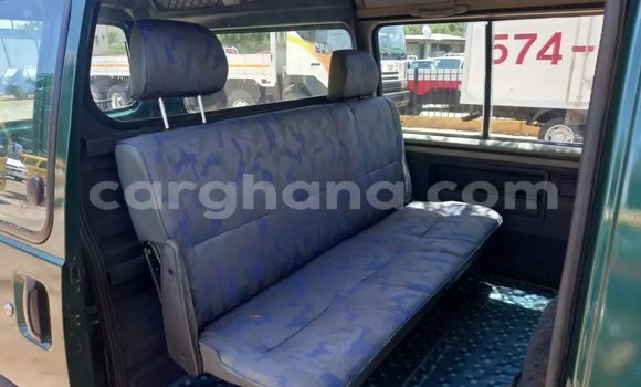 Buy Used Toyota Hiace Green Car in Accra in Greater Accra Buy Used Toyota Hiace Green Car in Accra in Greater Accra