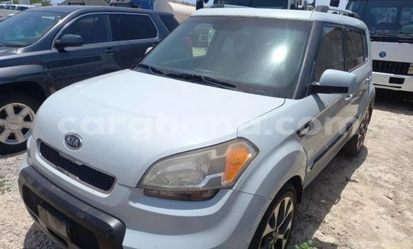 Buy Used Kia Soul White Car in Accra in Greater Accra Buy Used Kia Soul White Car in Accra in Greater Accra