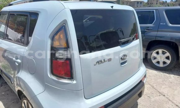 Buy Used Kia Soul White Car in Accra in Greater Accra Buy Used Kia Soul White Car in Accra in Greater Accra