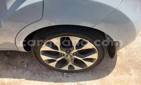 Buy Used Kia Soul White Car in Accra in Greater Accra Buy Used Kia Soul White Car in Accra in Greater Accra