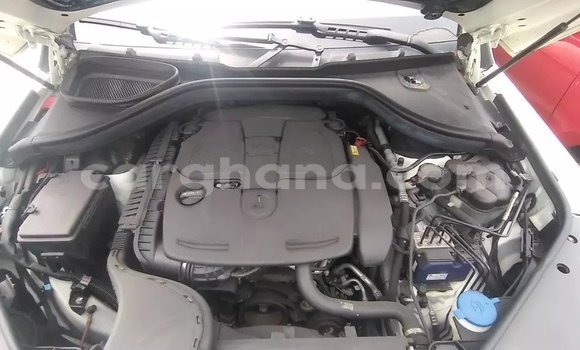 Buy Used Mercedes‒Benz ML–Class White Car in Accra in Greater Accra Buy Used Mercedes‒Benz ML–Class White Car in Accra in Greater Accra