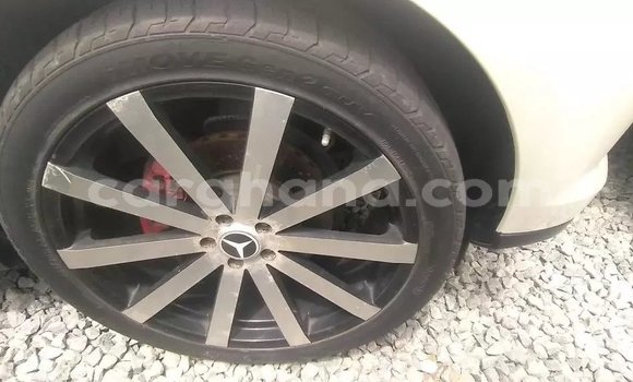 Buy Used Mercedes‒Benz ML–Class White Car in Accra in Greater Accra Buy Used Mercedes‒Benz ML–Class White Car in Accra in Greater Accra