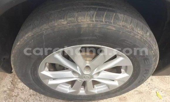 Sayi Na hannu Nissan Rogue Azurfa Mota in Accra a Greater Accra Sayi Na hannu Nissan Rogue Azurfa Mota in Accra a Greater Accra