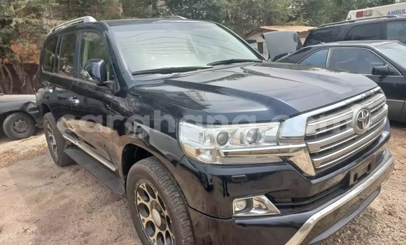 Sayi Na hannu Toyota Land Cruiser Black Mota in Accra a Greater Accra