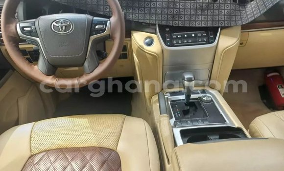 Sayi Na hannu Toyota Land Cruiser Black Mota in Accra a Greater Accra Sayi Na hannu Toyota Land Cruiser Black Mota in Accra a Greater Accra