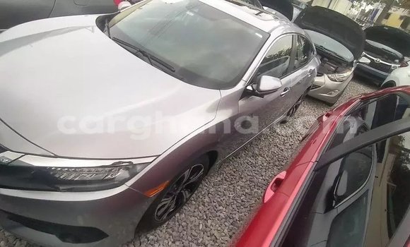 Sayi Na hannu Honda Civic Azurfa Mota in Accra a Greater Accra Sayi Na hannu Honda Civic Azurfa Mota in Accra a Greater Accra