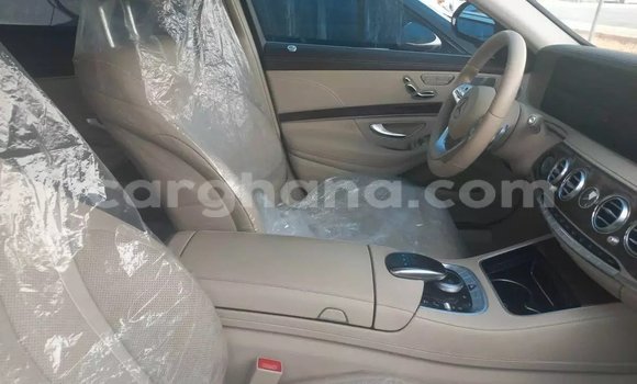 Sayi Na hannu Mercedes‒Benz S–Class White Mota in Accra a Greater Accra Sayi Na hannu Mercedes‒Benz S–Class White Mota in Accra a Greater Accra