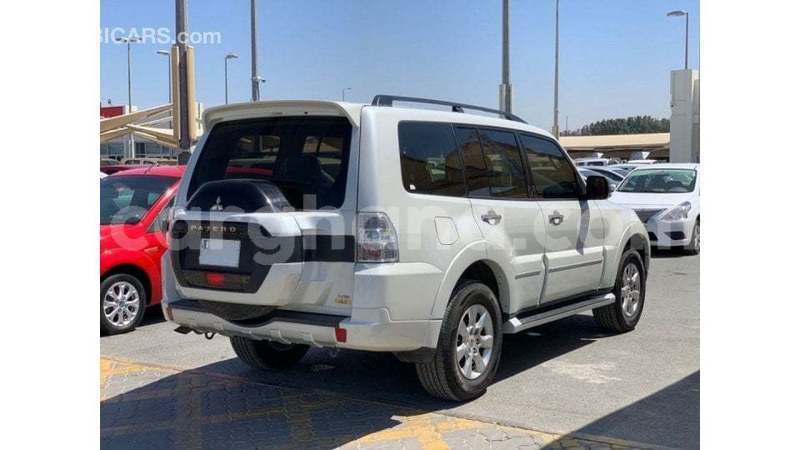 Big with watermark mitsubishi pajero ashanti import dubai 54469