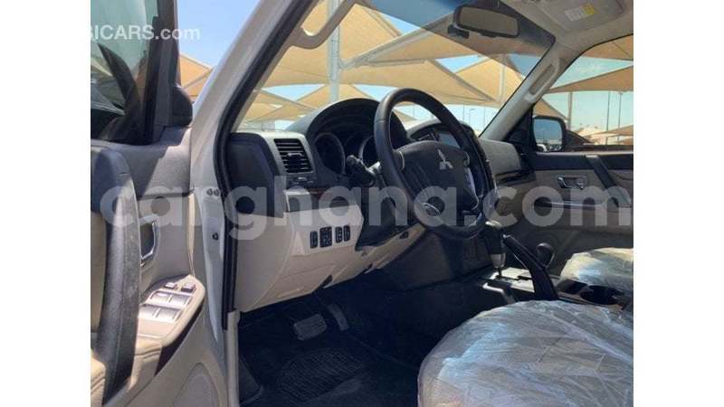 Big with watermark mitsubishi pajero ashanti import dubai 54469