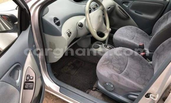 Ra Àlòkù Toyota Yaris Silver Ọkọ̀ in Sekondi–Takoradi Metropolitan ni Oorun Ra Àlòkù Toyota Yaris Silver Ọkọ̀ in Sekondi–Takoradi Metropolitan ni Oorun