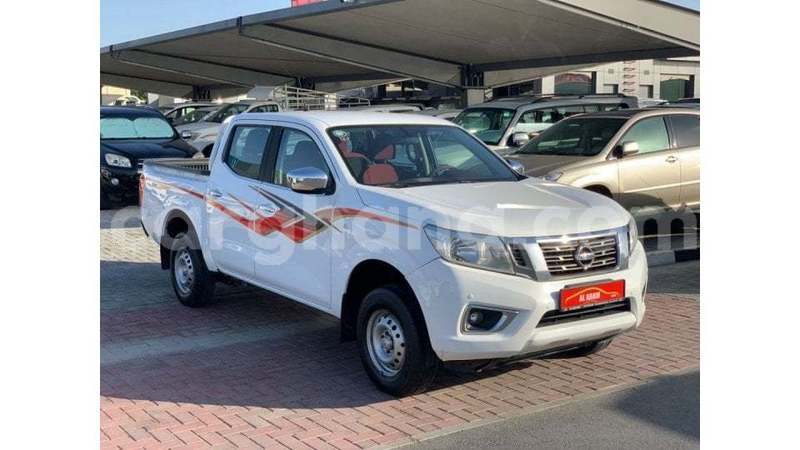 Big with watermark nissan navara ashanti import dubai 54475