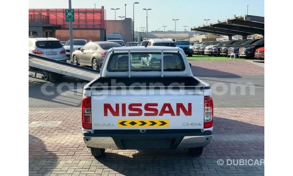 Sayi Imported Nissan Navara White Mota in Import - Dubai a Ashanti Sayi Imported Nissan Navara White Mota in Import - Dubai a Ashanti
