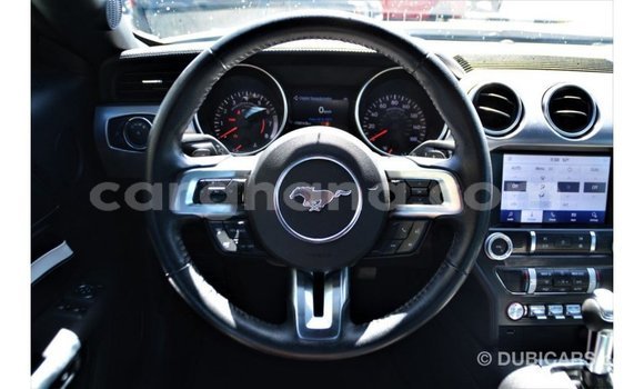 Ra Imported Ford Mustang funfun Ọkọ̀ in Import - Dubai ni Ashanti Ra Imported Ford Mustang funfun Ọkọ̀ in Import - Dubai ni Ashanti