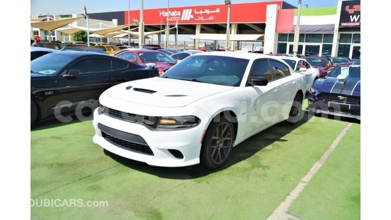 Big with watermark dodge charger ashanti import dubai 54480