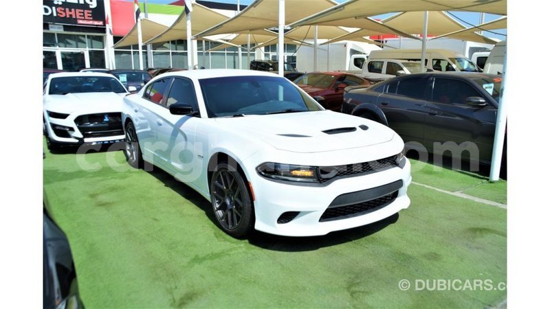 Big with watermark dodge charger ashanti import dubai 54480