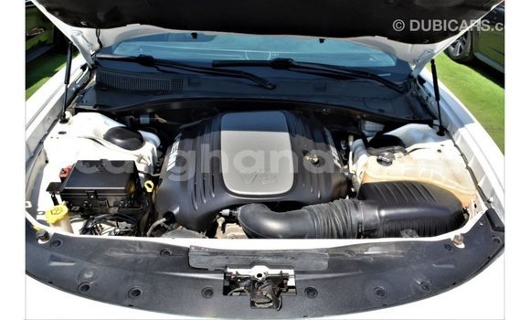 Sayi Imported Dodge Charger White Mota in Import - Dubai a Ashanti Sayi Imported Dodge Charger White Mota in Import - Dubai a Ashanti