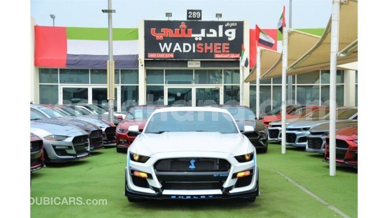 Big with watermark ford mustang ashanti import dubai 54481