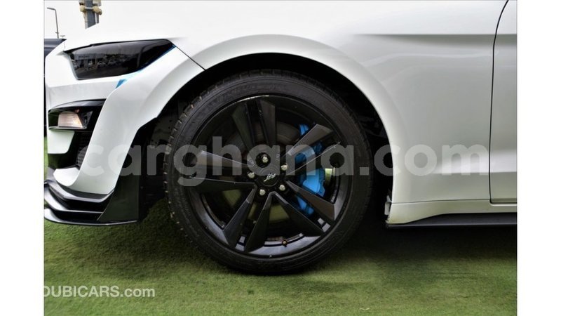 Big with watermark ford mustang ashanti import dubai 54481