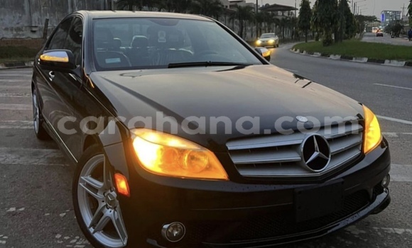 Buy Used Mercedes‒Benz C–Class Black Car in Accra in Greater Accra