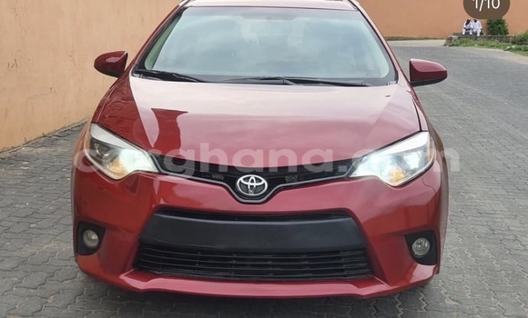 Sayi Na hannu Toyota Camry Red Mota in Accra a Greater Accra