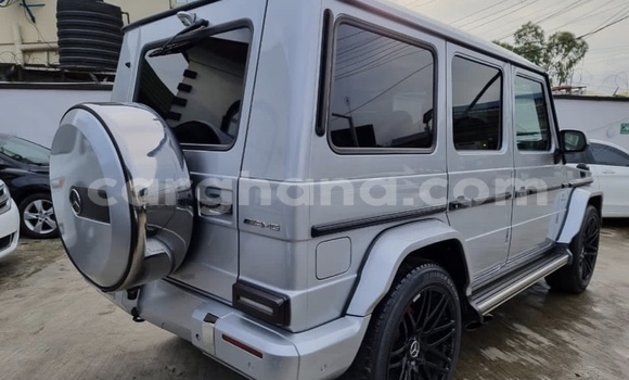 Buy Used Mercedes‒Benz W188 White Car in Accra in Greater Accra Buy Used Mercedes‒Benz W188 White Car in Accra in Greater Accra