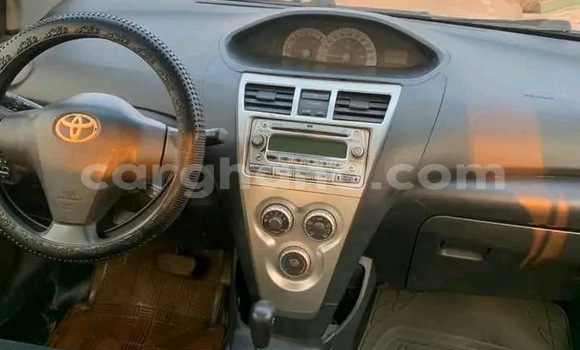 Buy Used Toyota Yaris White Car in Accra in Greater Accra Buy Used Toyota Yaris White Car in Accra in Greater Accra