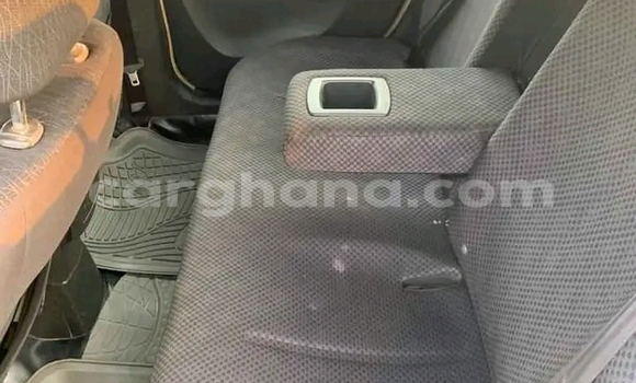 Buy Used Toyota Yaris White Car in Accra in Greater Accra Buy Used Toyota Yaris White Car in Accra in Greater Accra