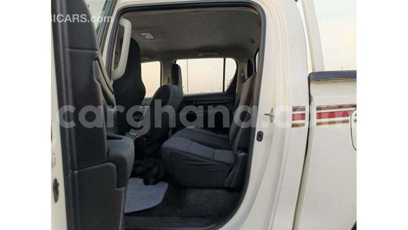 Big with watermark toyota hilux ashanti import dubai 54521