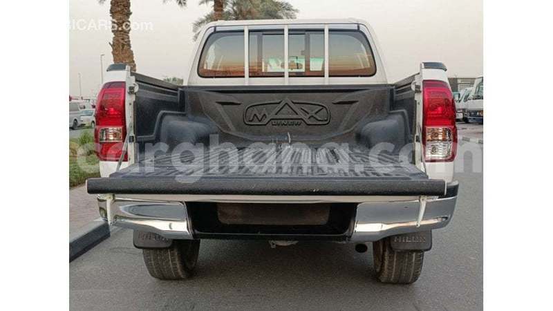 Big with watermark toyota hilux ashanti import dubai 54521