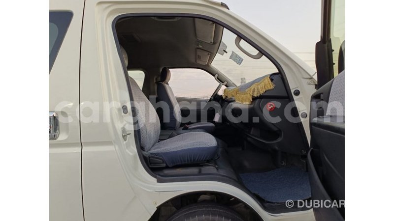 Big with watermark toyota hiace ashanti import dubai 54530