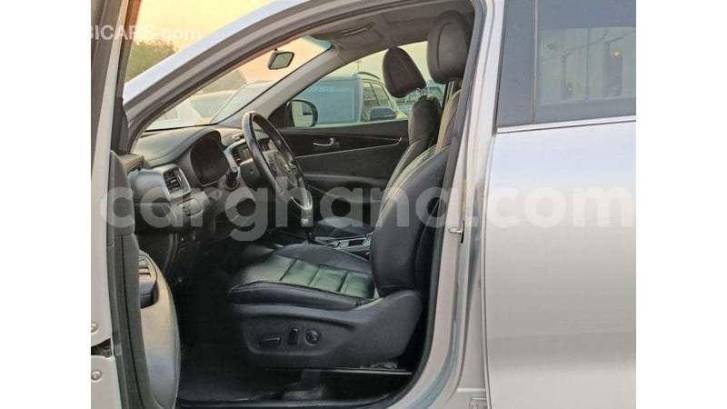 Big with watermark kia sorento ashanti import dubai 54540