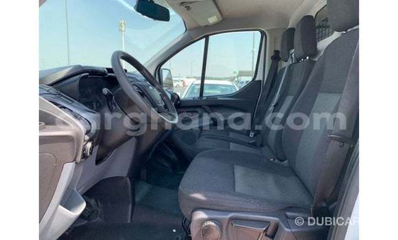 Ra Imported Ford Custom funfun Ọkọ̀ in Import - Dubai ni Ashanti Ra Imported Ford Custom funfun Ọkọ̀ in Import - Dubai ni Ashanti