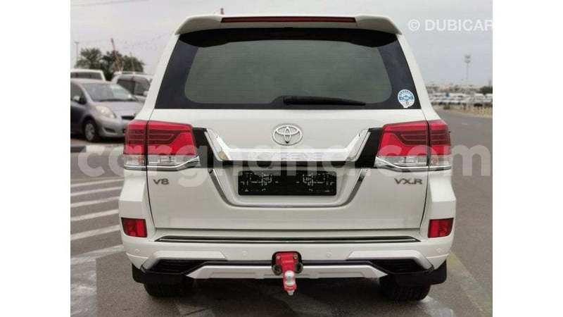 Big with watermark toyota land cruiser ashanti import dubai 54557