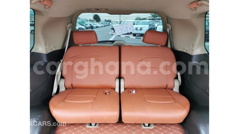 Big with watermark toyota land cruiser ashanti import dubai 54557