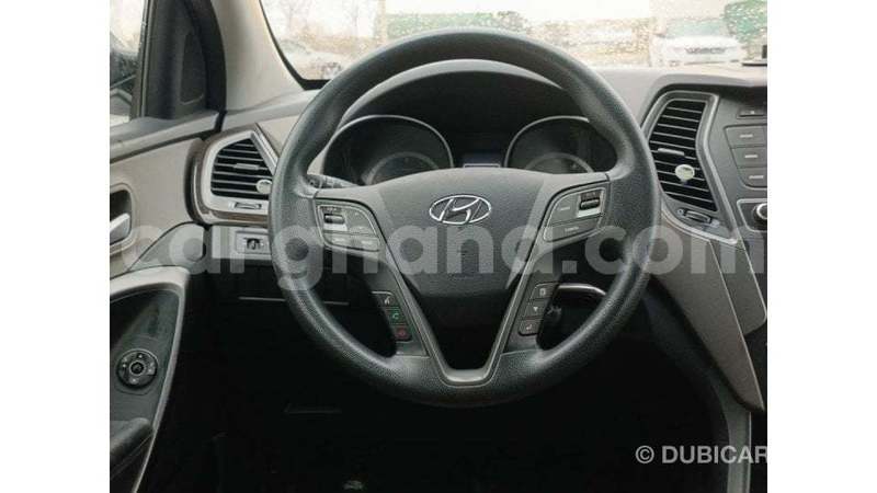 Big with watermark hyundai santa fe ashanti import dubai 54558