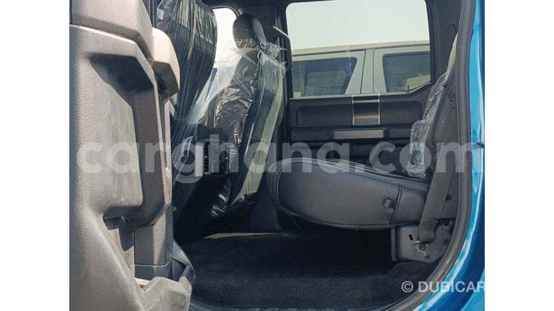 Big with watermark ford club wagon ashanti import dubai 54561