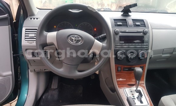 Ra Imported Toyota Corolla Blue Ọkọ̀ in Sekondi–Takoradi Metropolitan ni Oorun Ra Imported Toyota Corolla Blue Ọkọ̀ in Sekondi–Takoradi Metropolitan ni Oorun