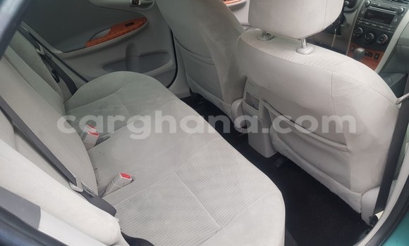 Ra Imported Toyota Corolla Blue Ọkọ̀ in Sekondi–Takoradi Metropolitan ni Oorun Ra Imported Toyota Corolla Blue Ọkọ̀ in Sekondi–Takoradi Metropolitan ni Oorun