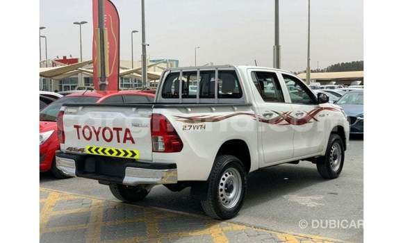 Ra Imported Toyota Hilux funfun Ọkọ̀ in Import - Dubai ni Ashanti Ra Imported Toyota Hilux funfun Ọkọ̀ in Import - Dubai ni Ashanti