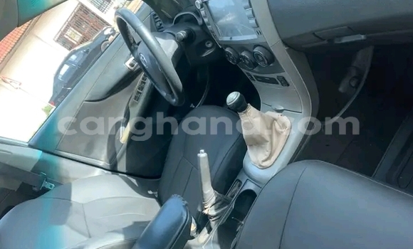 Sayi Na hannu Toyota Corolla White Mota in Accra a Greater Accra Sayi Na hannu Toyota Corolla White Mota in Accra a Greater Accra