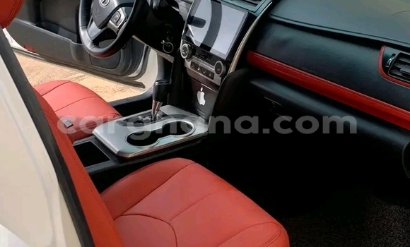 Buy Used Toyota Camry White Car in Accra in Greater Accra Buy Used Toyota Camry White Car in Accra in Greater Accra
