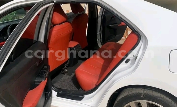 Buy Used Toyota Camry White Car in Accra in Greater Accra Buy Used Toyota Camry White Car in Accra in Greater Accra
