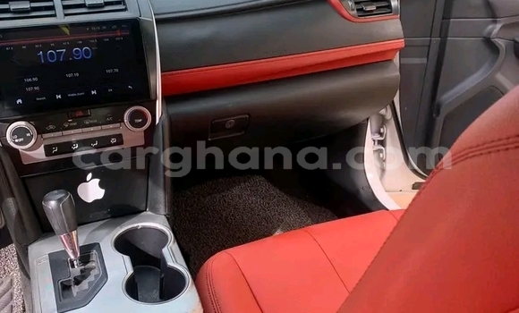 Buy Used Toyota Camry White Car in Accra in Greater Accra Buy Used Toyota Camry White Car in Accra in Greater Accra