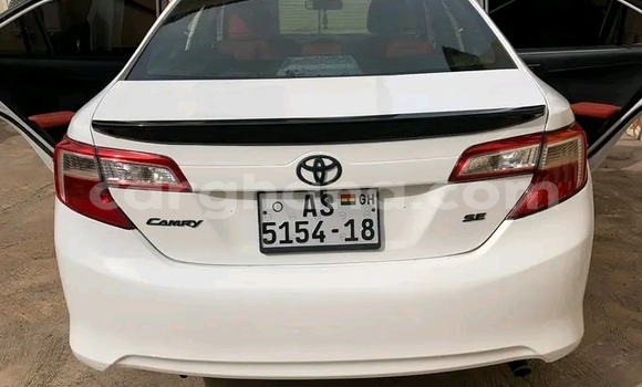 Buy Used Toyota Camry White Car in Accra in Greater Accra Buy Used Toyota Camry White Car in Accra in Greater Accra