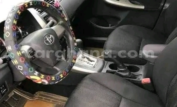 Ra Àlòkù Toyota Corolla Black Ọkọ̀ in Accra ni Greater Accra Ra Àlòkù Toyota Corolla Black Ọkọ̀ in Accra ni Greater Accra