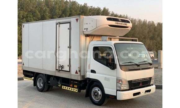 Ra Imported Mitsubishi i funfun Ọkọ̀ in Import - Dubai ni Ashanti Ra Imported Mitsubishi i funfun Ọkọ̀ in Import - Dubai ni Ashanti