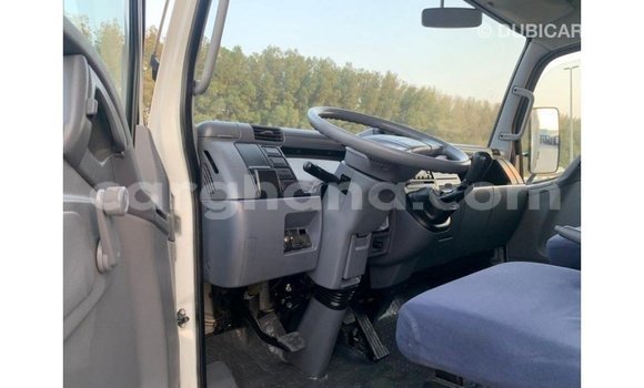 Ra Imported Mitsubishi i funfun Ọkọ̀ in Import - Dubai ni Ashanti Ra Imported Mitsubishi i funfun Ọkọ̀ in Import - Dubai ni Ashanti