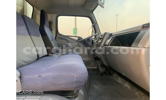 Ra Imported Mitsubishi i funfun Ọkọ̀ in Import - Dubai ni Ashanti Ra Imported Mitsubishi i funfun Ọkọ̀ in Import - Dubai ni Ashanti