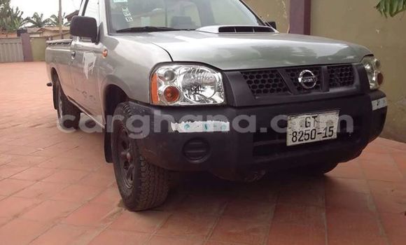 Buy Used Nissan Navara Silver Car in Accra in Greater Accra